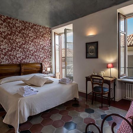 L' Estate Di San Martino Room Rental - Free Park Asti Buitenkant foto