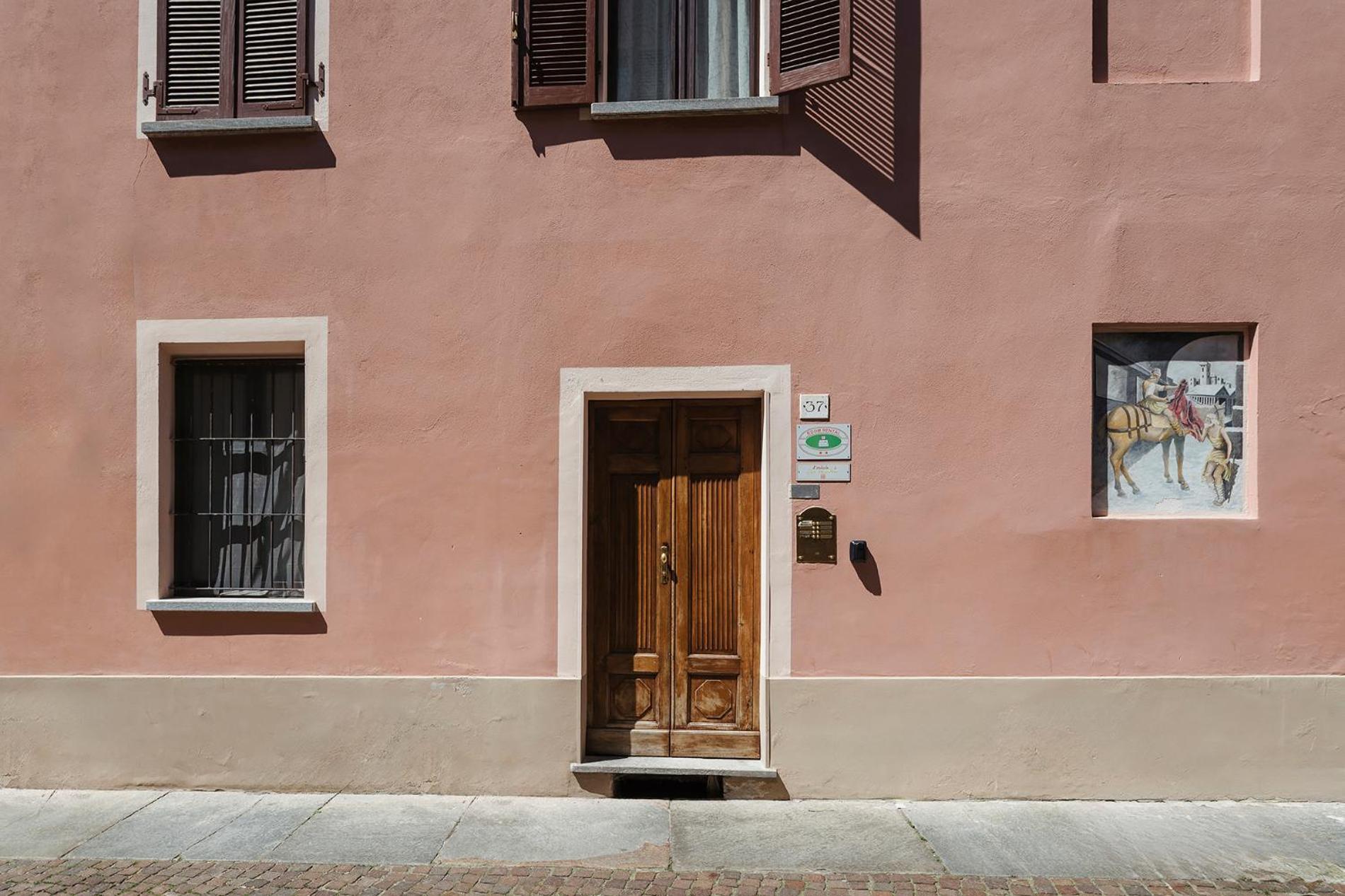 L' Estate Di San Martino Room Rental - Free Park Asti Buitenkant foto